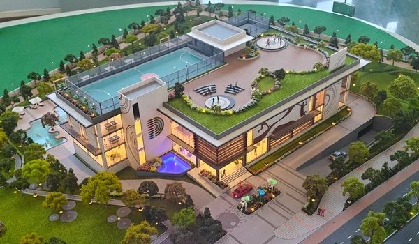 2.5 Lakh Sq.ft. Club